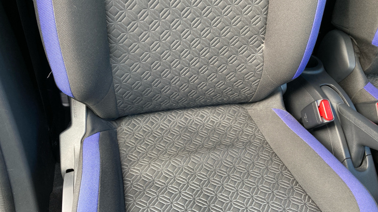 Toyota Aygo X 1.0 VVT-i Edge 5dr Petrol Hatchback